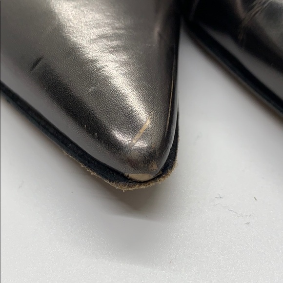 Authentic metallic silver Manolo Blahniks - Picture 6 of 8